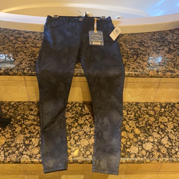 Democracy black snake skin print button jeggings - Picture 4 of 6